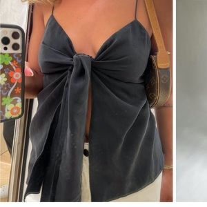 Djerf Avenue Tie tank top in Ash